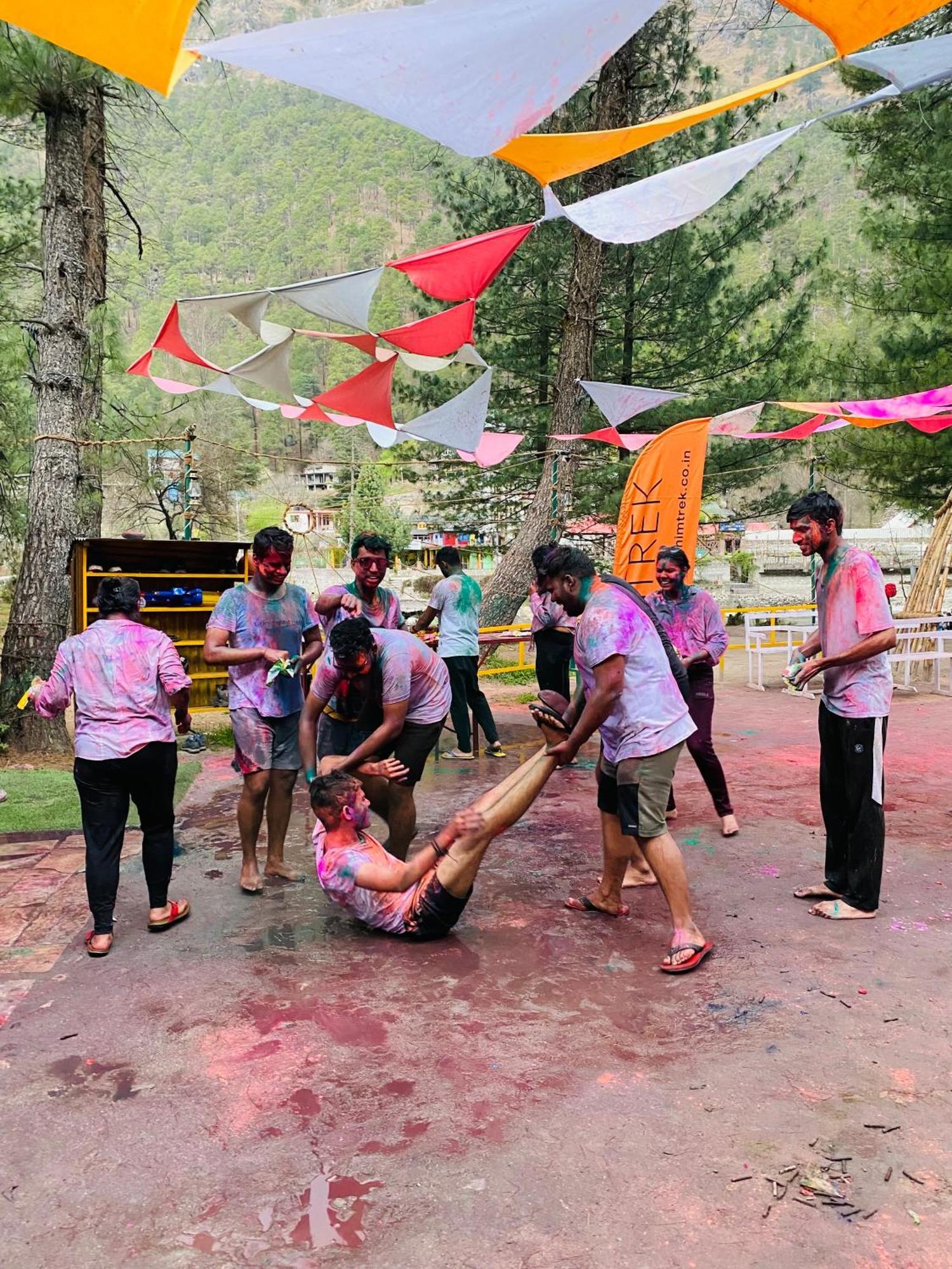 Himtrek Riverside Camps, Kasol Exteriör bild
