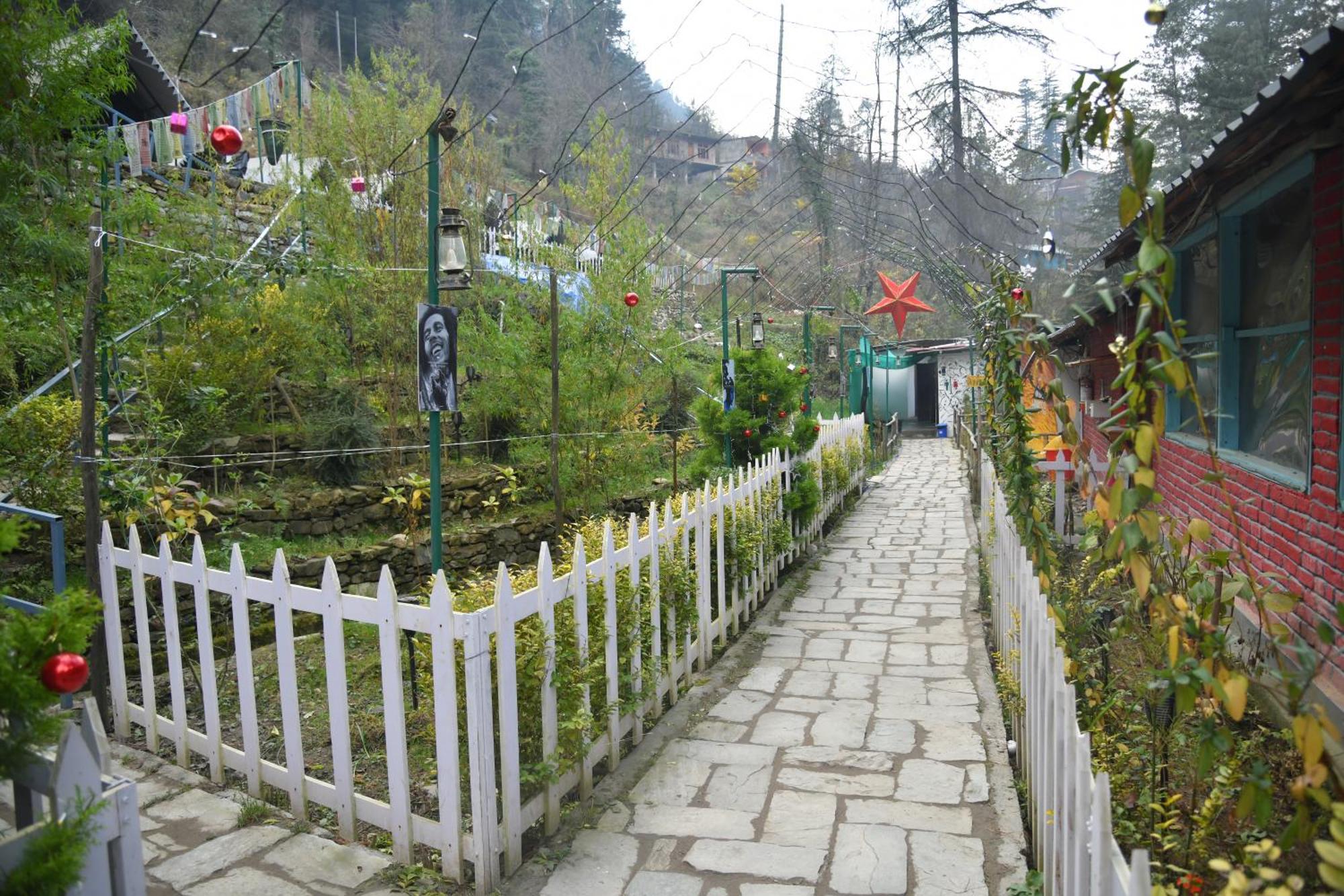 Himtrek Riverside Camps, Kasol Exteriör bild