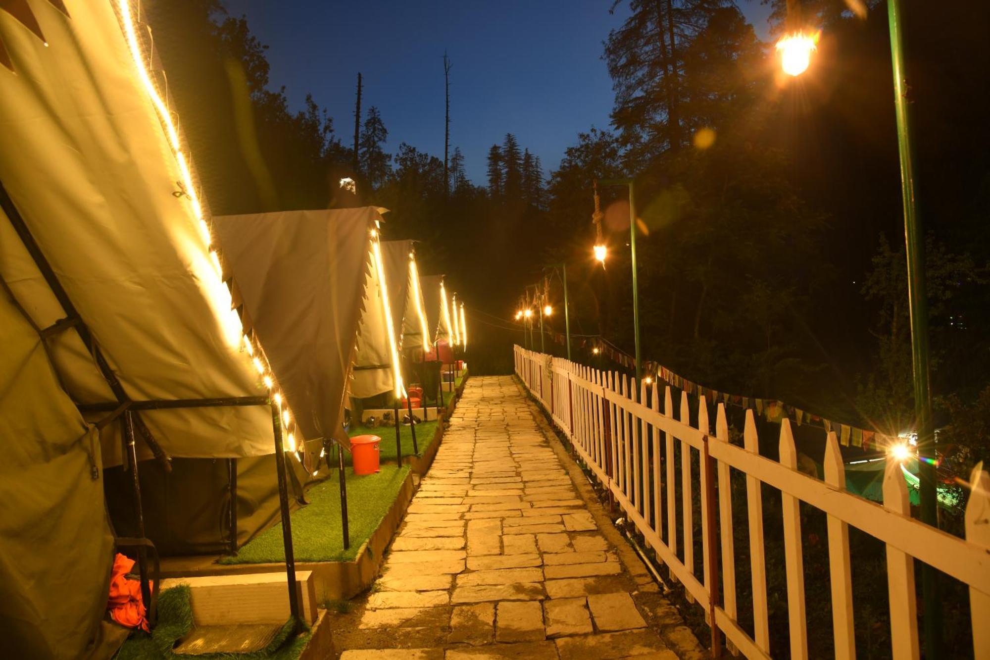 Himtrek Riverside Camps, Kasol Exteriör bild