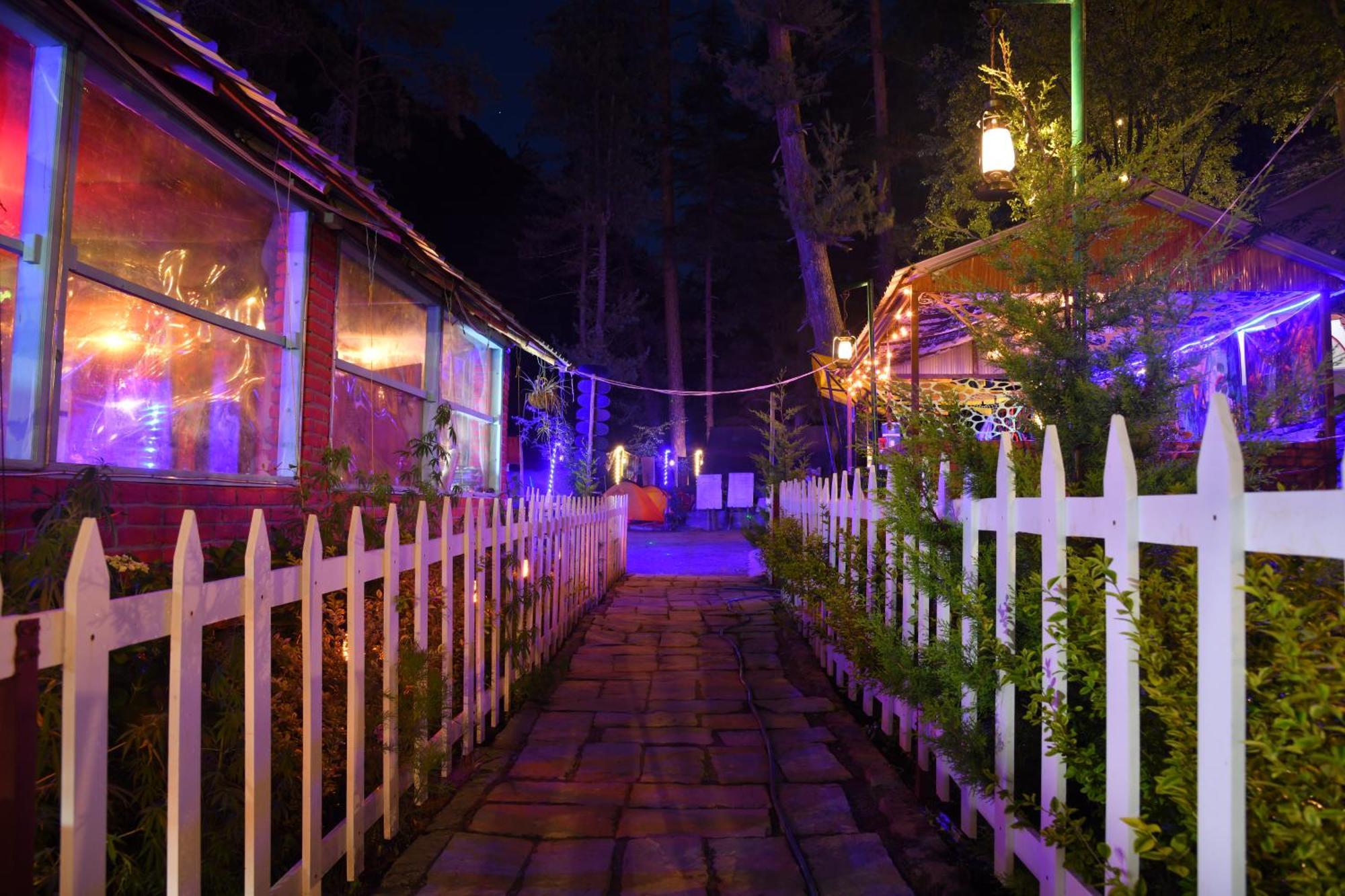 Himtrek Riverside Camps, Kasol Exteriör bild