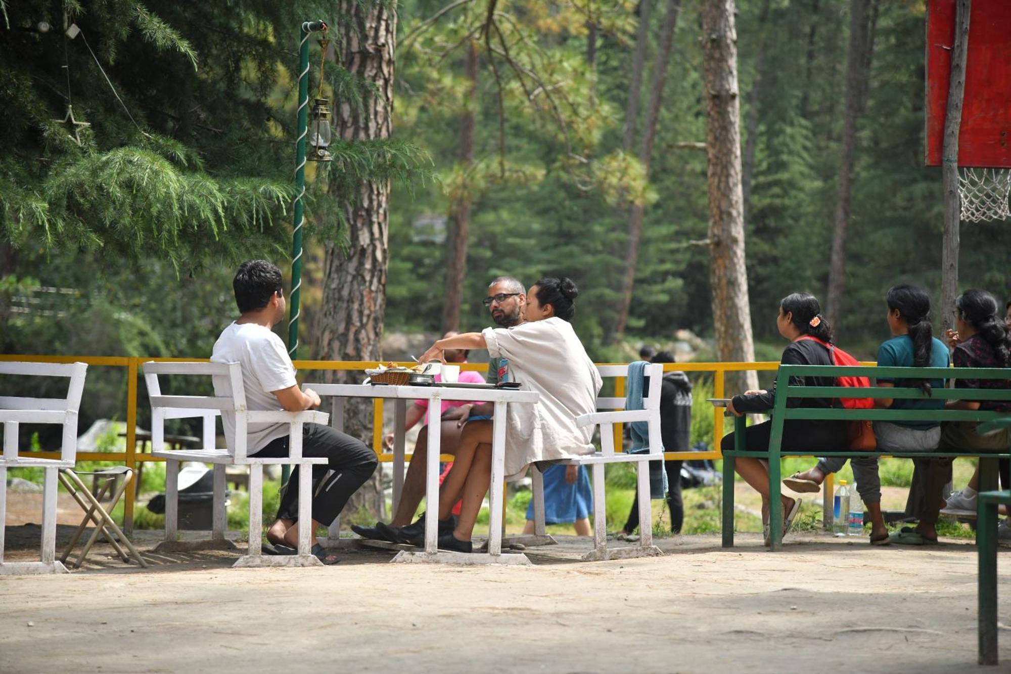 Himtrek Riverside Camps, Kasol Exteriör bild