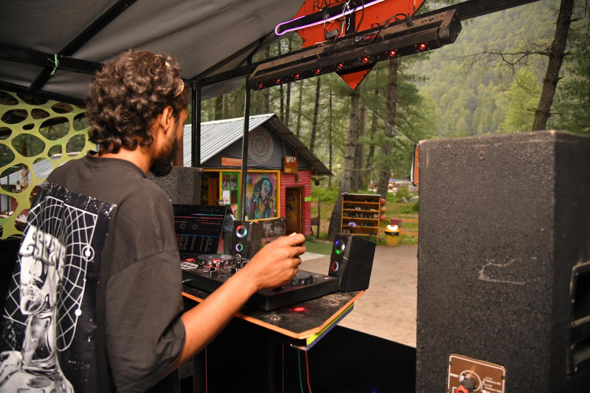 Himtrek Riverside Camps, Kasol Exteriör bild